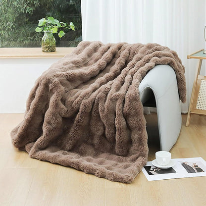 UKELER Soft Faux Fur Throw Blanket Solid Reversible Shaggy Blanket Plush Thick Fluffy Blankets