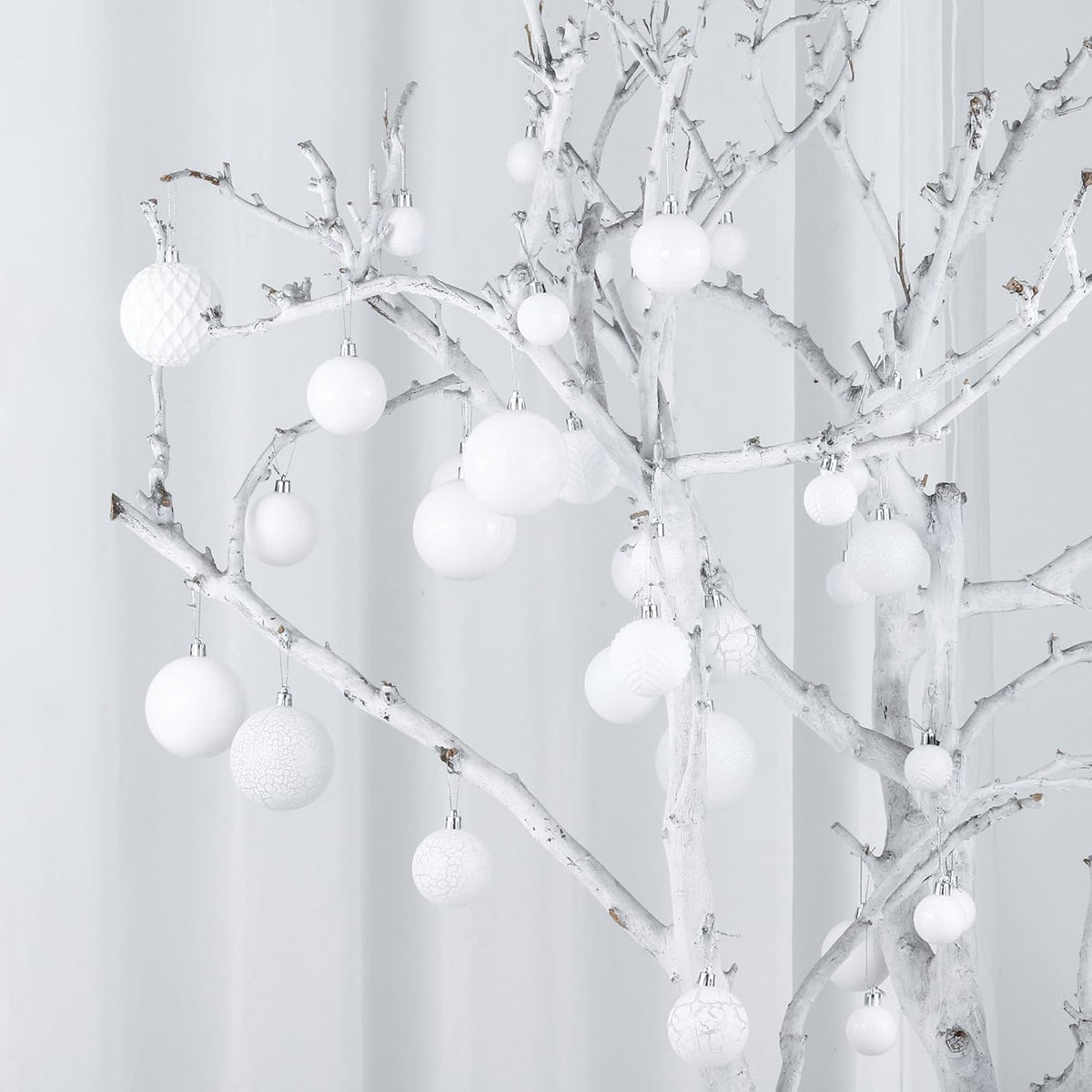 LANGXUN 36pcs White Christmas Tree Decorations Balls, Bolas De Navidad, 2025 Christmas Decor