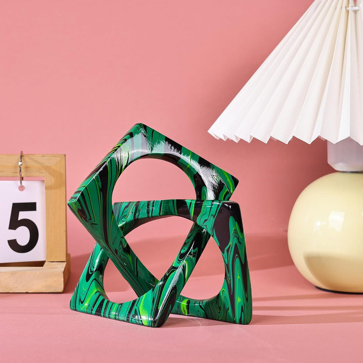 XMGZQ Emerald Green Knot Statue for Coffee Table Centerpiece Decor,Modern Abstract Art Geometric