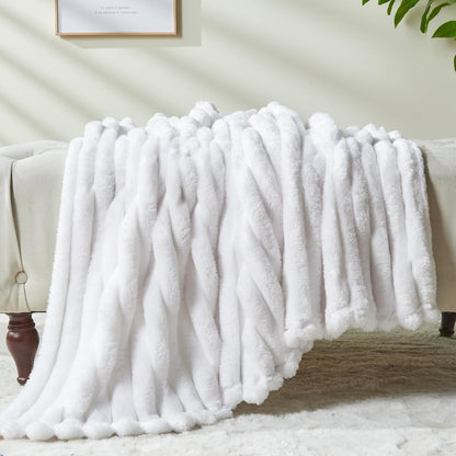 NEWCOSPLAY Super Soft Twin Blanket White Premium Silky Flannel Fleece 3D Ribbed Jacquard