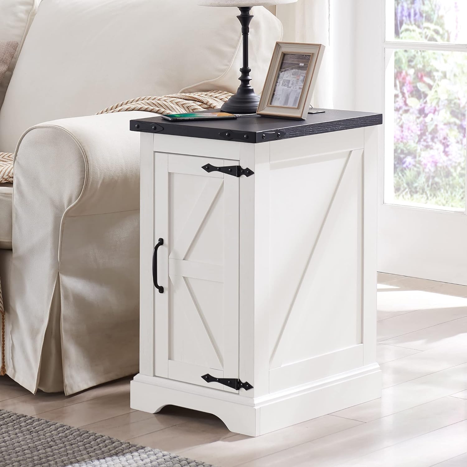 JXQTLINGMU Nightstand with Charging Station, Rectangular Farmhouse End Table with Barn Door and