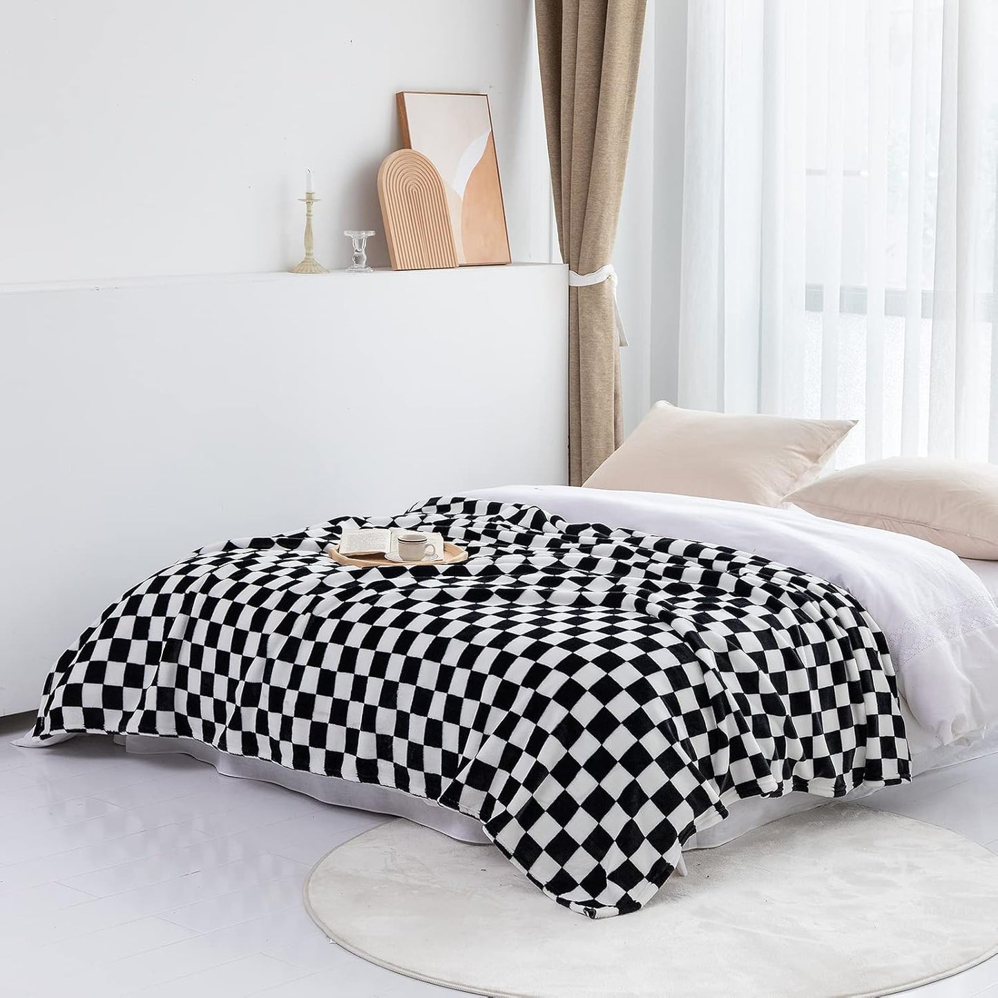 LOMAO Throw Blankets Flannel Blanket with Checkerboard Grid Pattern Soft Throw Blanket for Couch