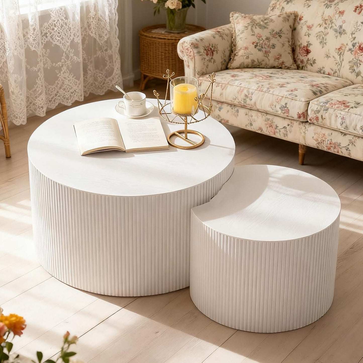 Round Nesting Coffee Table White Round Fluted Coffee Table Set of 2 for Living Room Small Circle