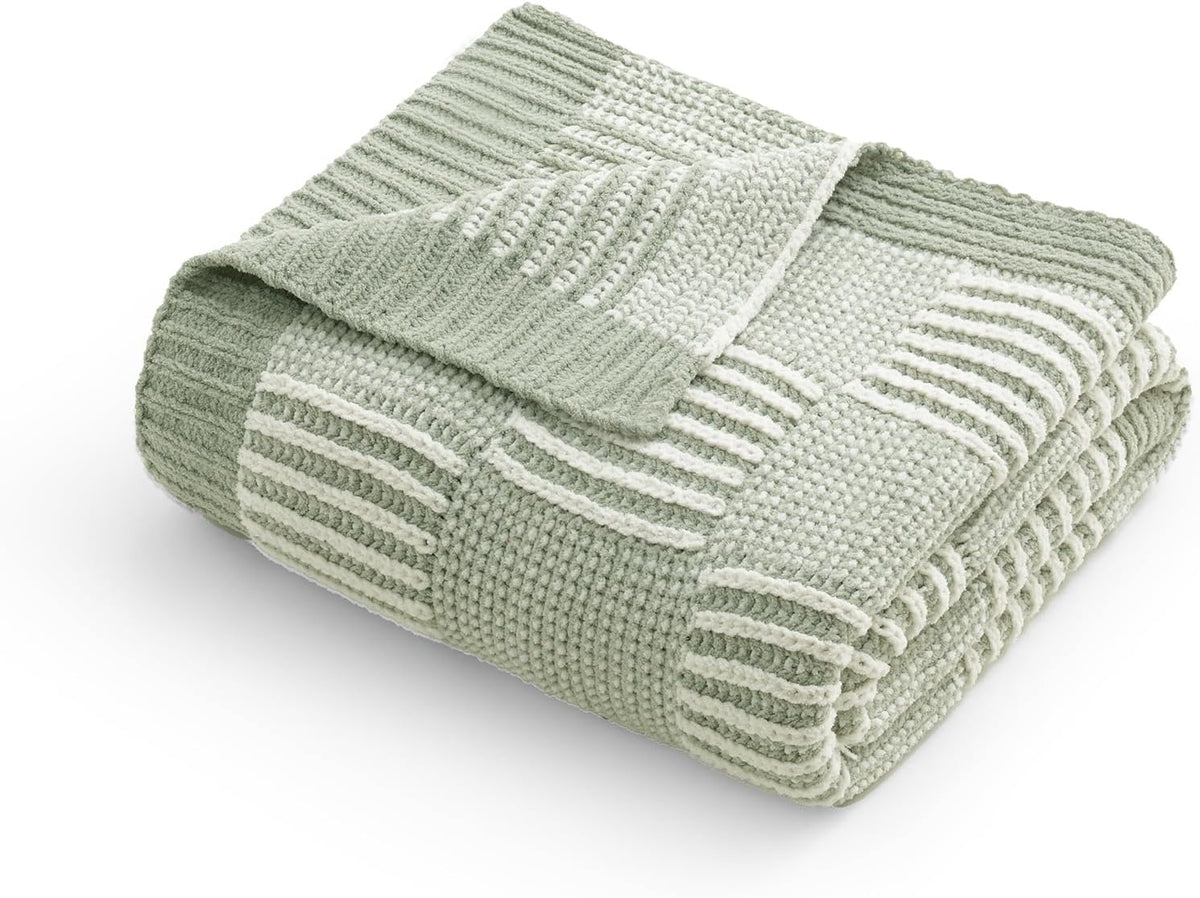 Amélie Home Chenille Knit Throw Blanket for Couch, Checkered Texture Decorative Soft Blanket for