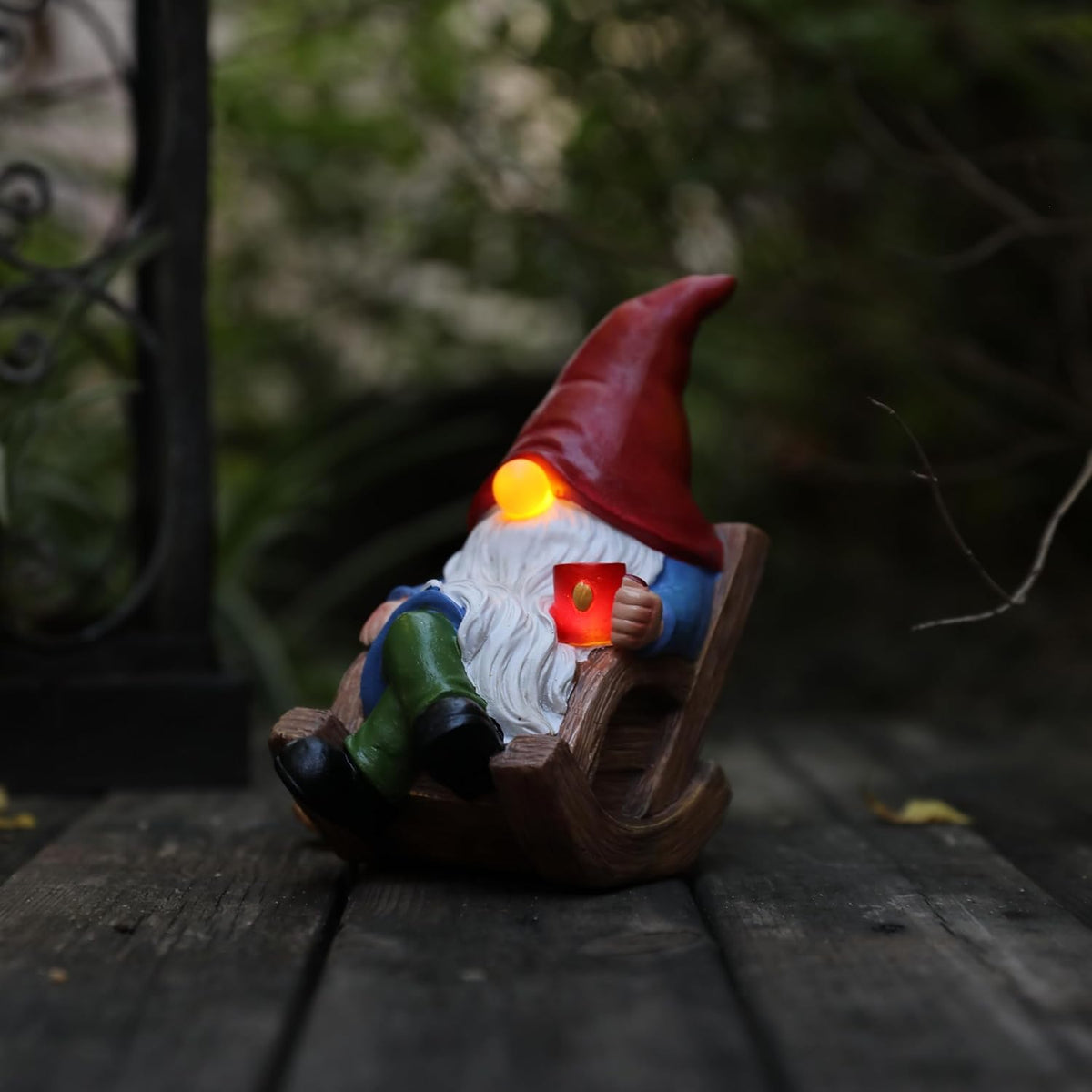 Solar Garden Gnomes Outdoor Statue with Solar Lights,7.1“ Figurine Lights Solar Garden Yard