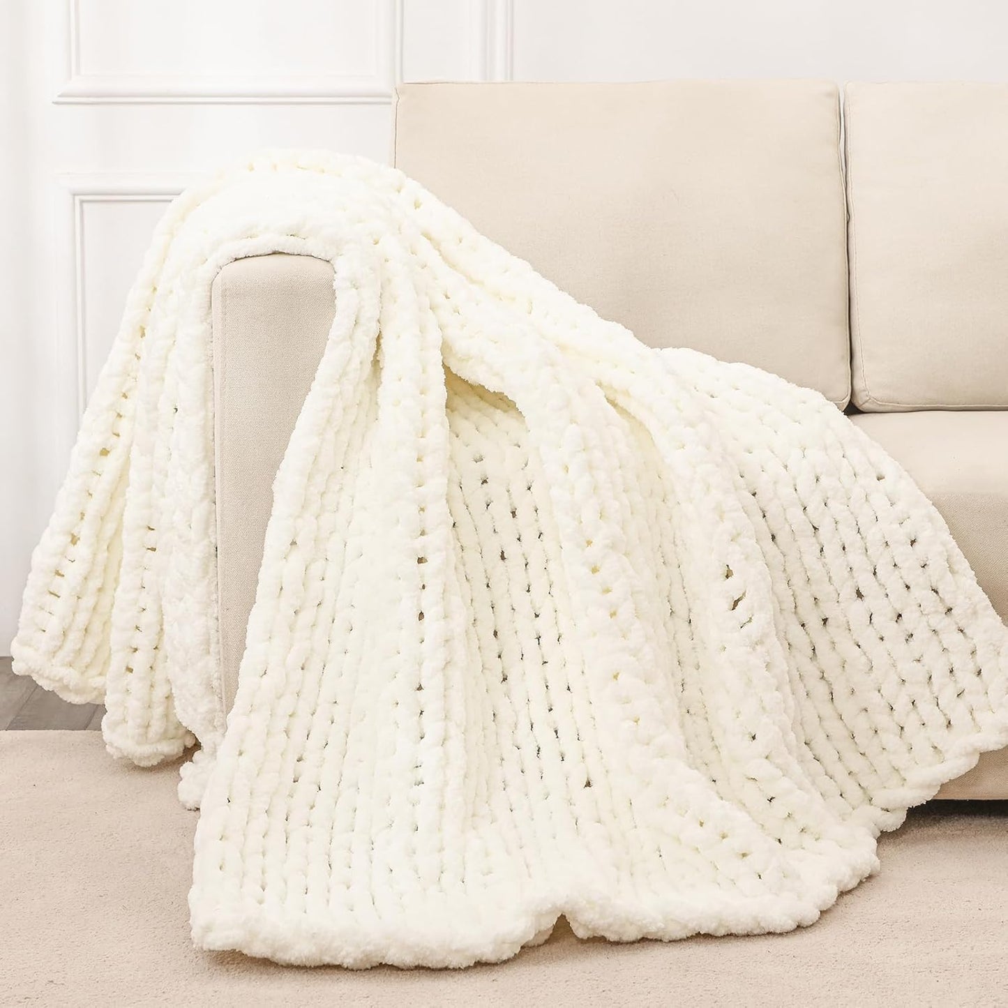 Bigacogo Chunky Knit Throw Blanket for Couch, 60x80 inches, 100% Hand Knitted with Thick Jumbo