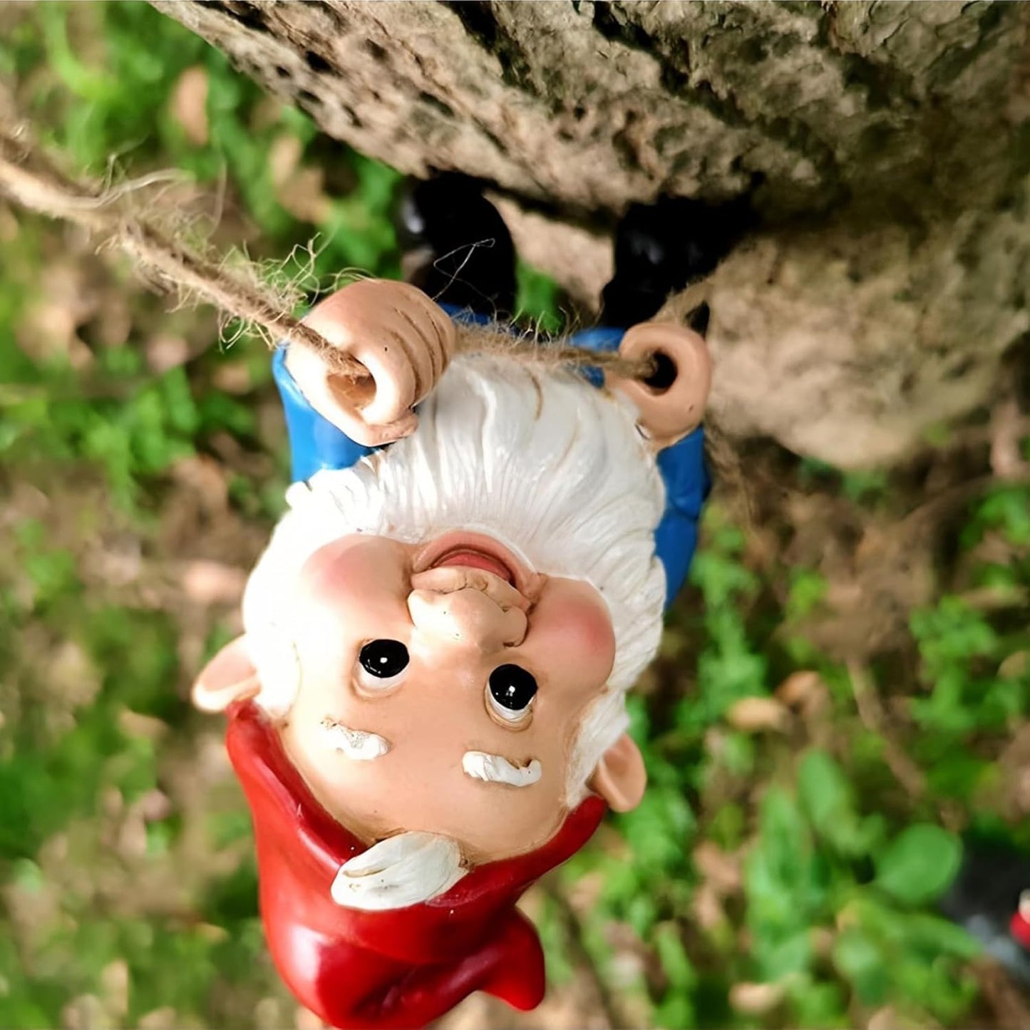 Elenon Climbing Gnomes Tree Faces Decor, Adorable Gnome Tree Hugger Fairy Garden Statue, Funny