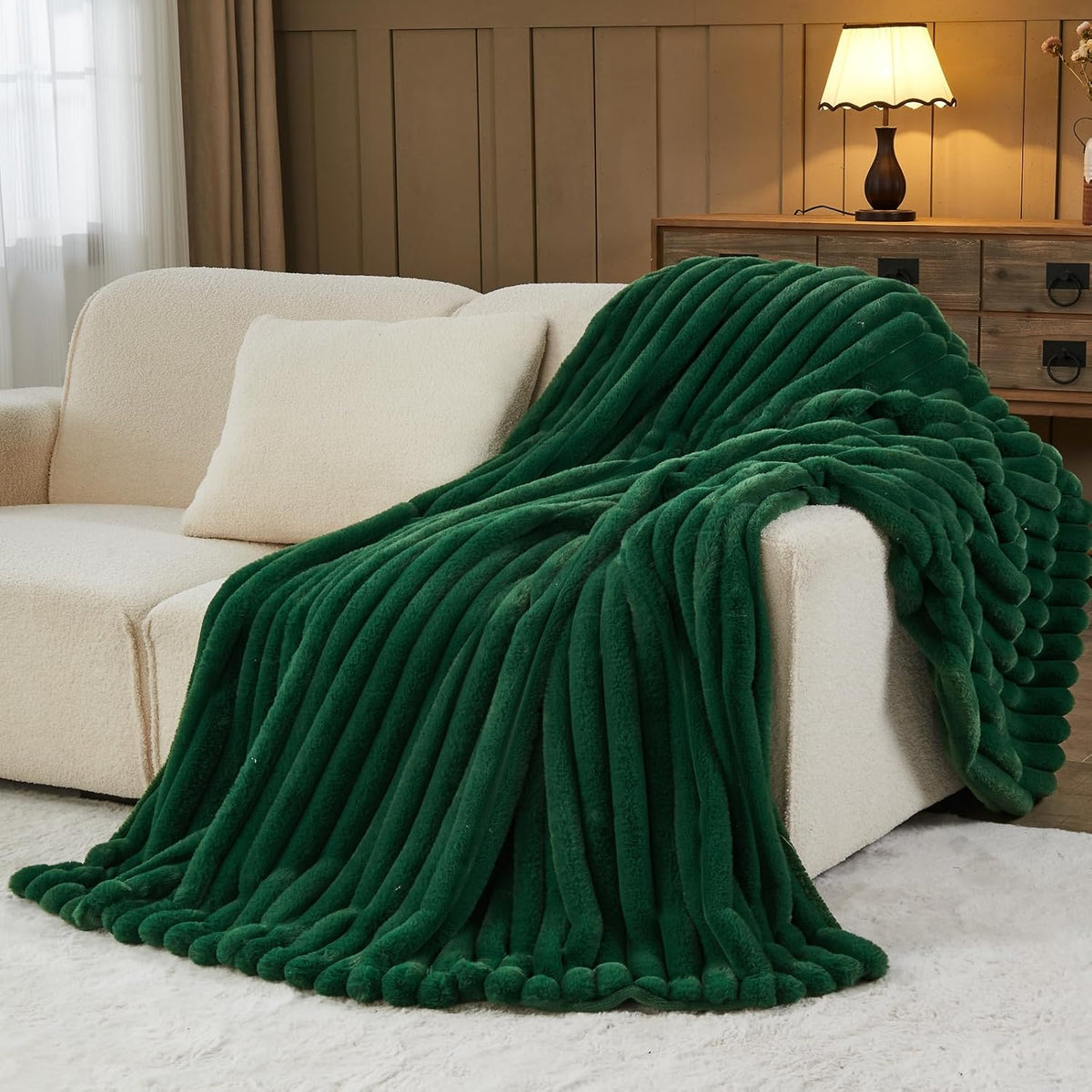 NEWCOSPLAY Faux Fur Throw Blanket Dark Green 3D Ribbed Plush Thick Warm Blanket for Couch Sofa Bed