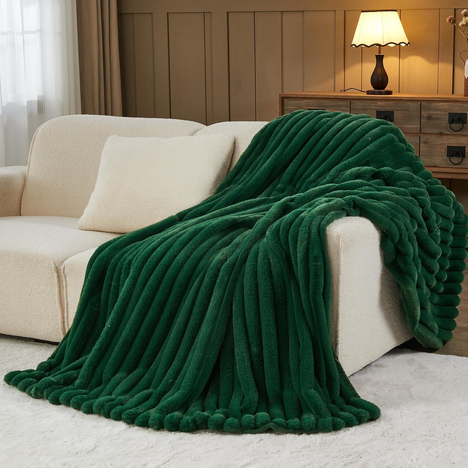 NEWCOSPLAY Faux Fur Throw Blanket Dark Green 3D Ribbed Plush Thick Warm Blanket for Couch Sofa Bed