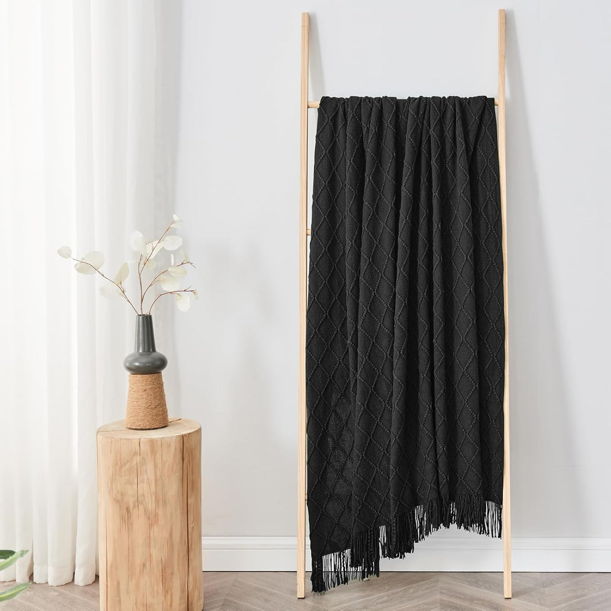 inhand Knitted Throw Blankets for Couch and Bed, Soft Cozy Knit Blanket with Tassel, Black