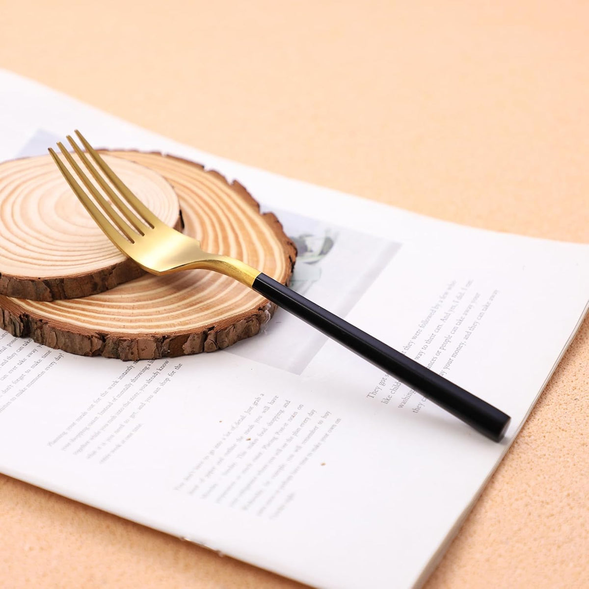 Matte Silverware Set Gold Flatware Set with Hexagon Handle 20 Pieces 18/0 Stainless Steel Cutlery