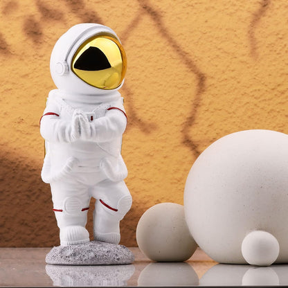 Astronaut Figurine Statue,Outer Space Room Decor,Astronaut Decor,Kung Fu Astronaut Figure Sculpture