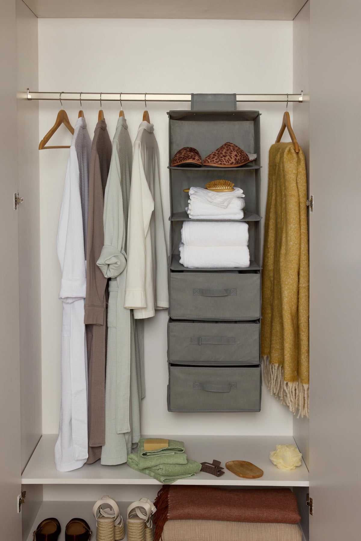 Amazon Basics 6-Tier Hanging Closet Organizer with Removable Drawers for Sweaters, 6.9"D x 13.6"W x