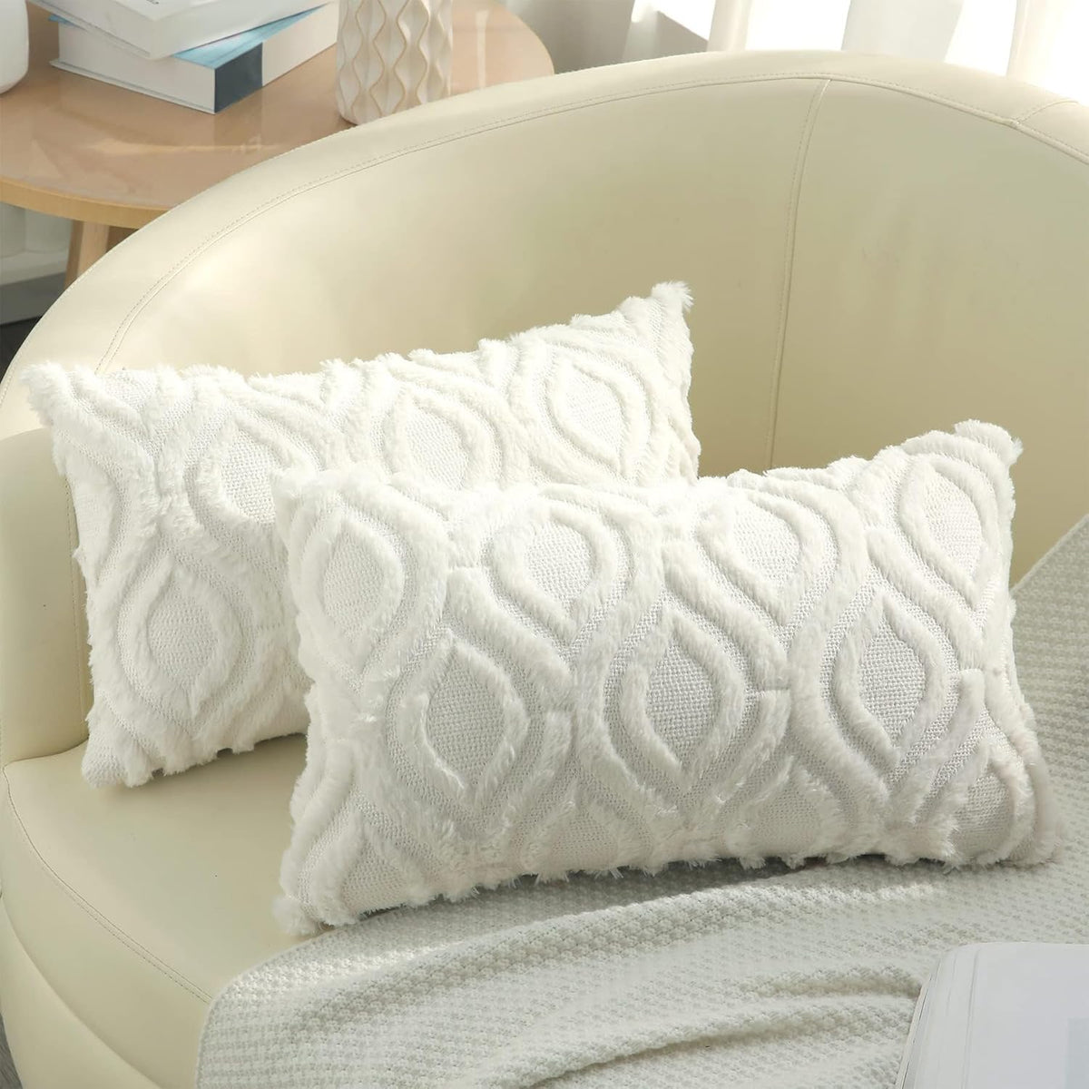 decorUhome Throw Pillow Covers 12x20 Inch Set of 2, Soft Plush Decorative Faux Fur Cream Beige