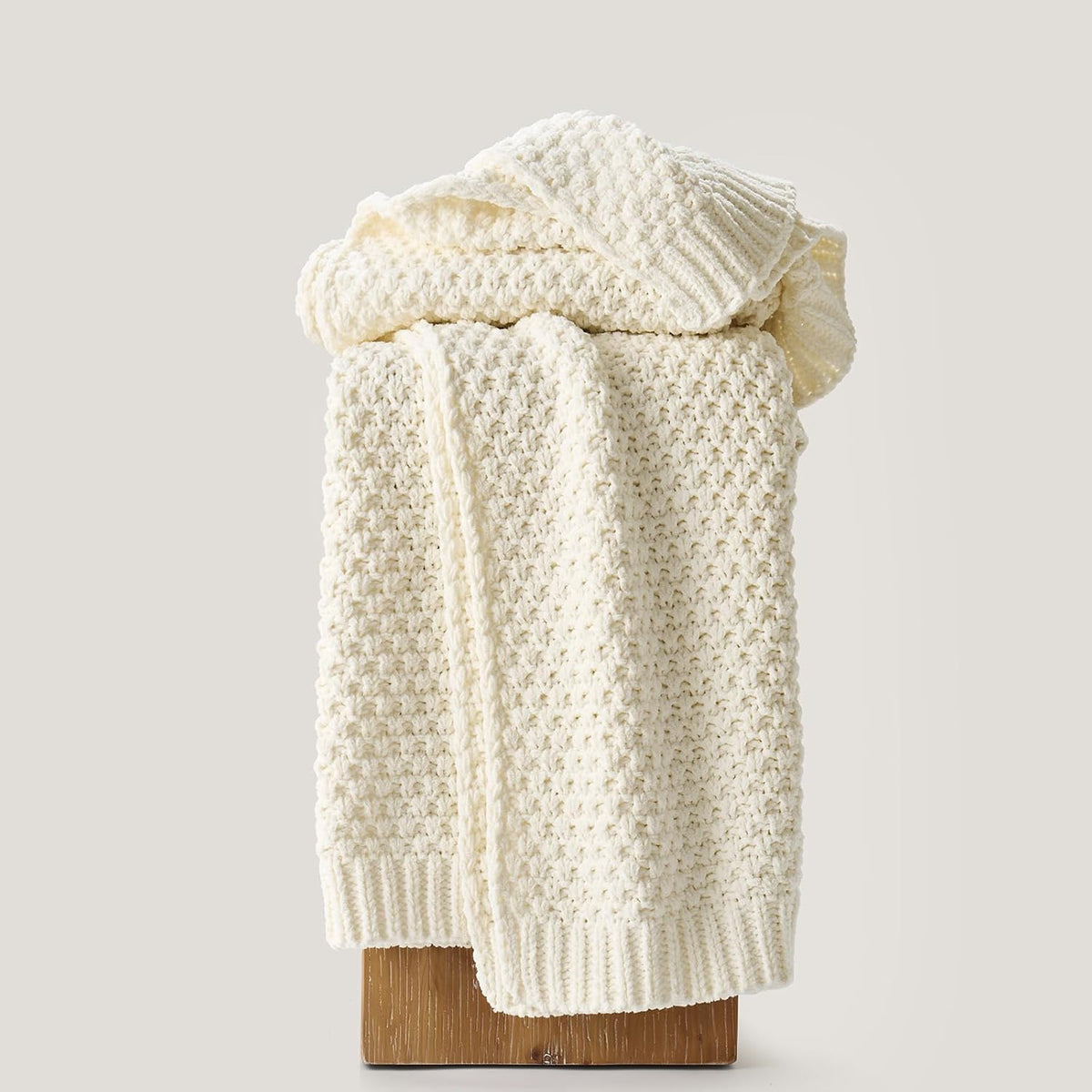Chunky Chenille Knit Throw Blanket for Couch, Soft Luxurious Moss Stitch Blankets for Bed, Cozy