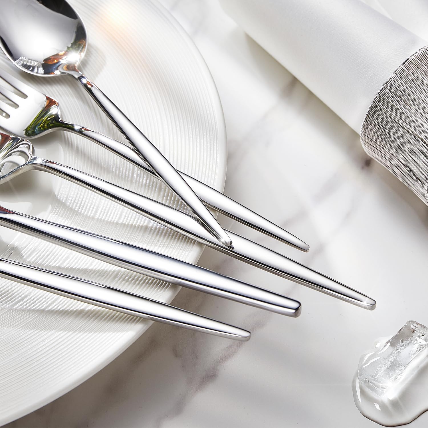 KINGSTONE Silverware Set, 30-Piece Flatware Set Cutlery Set Premium 18/10 Stainless Steel