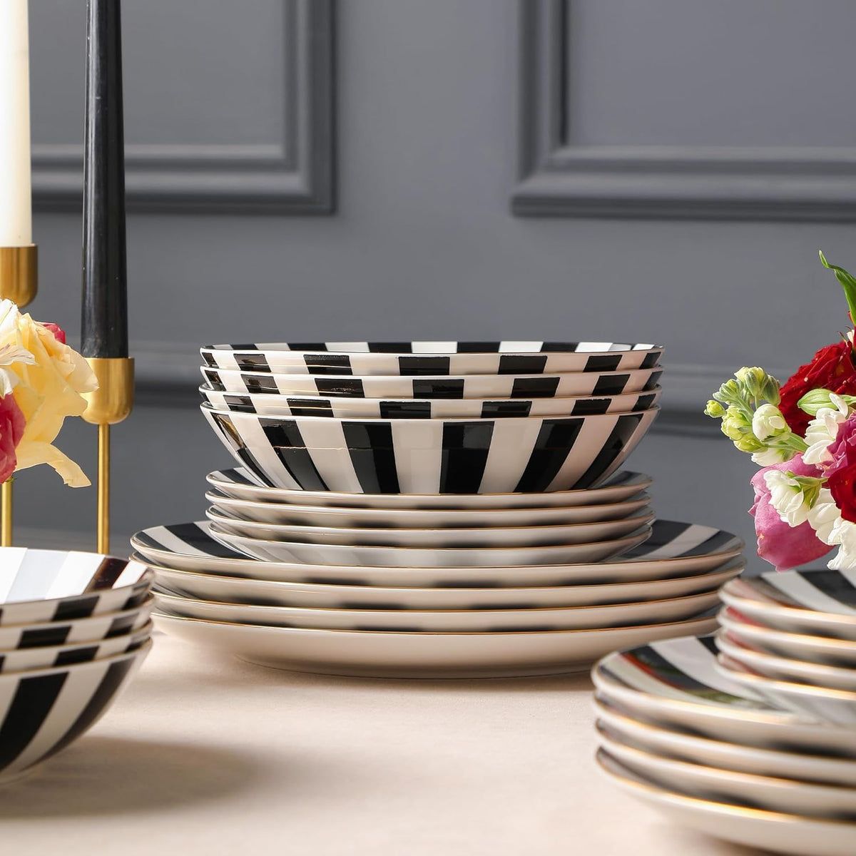 Christian Siriano Empire Porcelain Dinnerware, 12-Piece Plates and Bowls Set, Black and White Dish