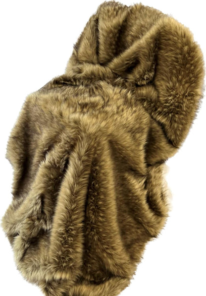 Brown Faux Fur Throw Blanket and Bedspread Caramel and Coffee Colors, Realistic Faux Brown Wolf
