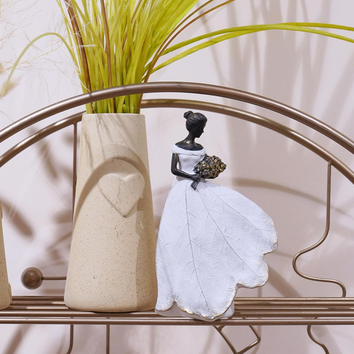 Guichifun Fairy Statue Collection Home Decoration - White Leaf Angel Girls Resin Home Decor for