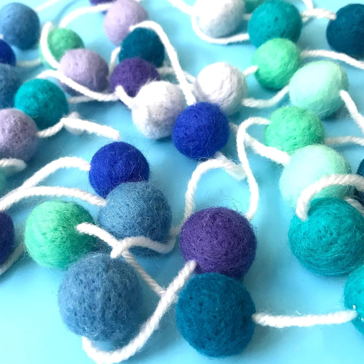Felt Ball Garland Misscrafts 9.8 Feet 100% Wool Roving Pom Pom Garland 20mm Colorful for Baby