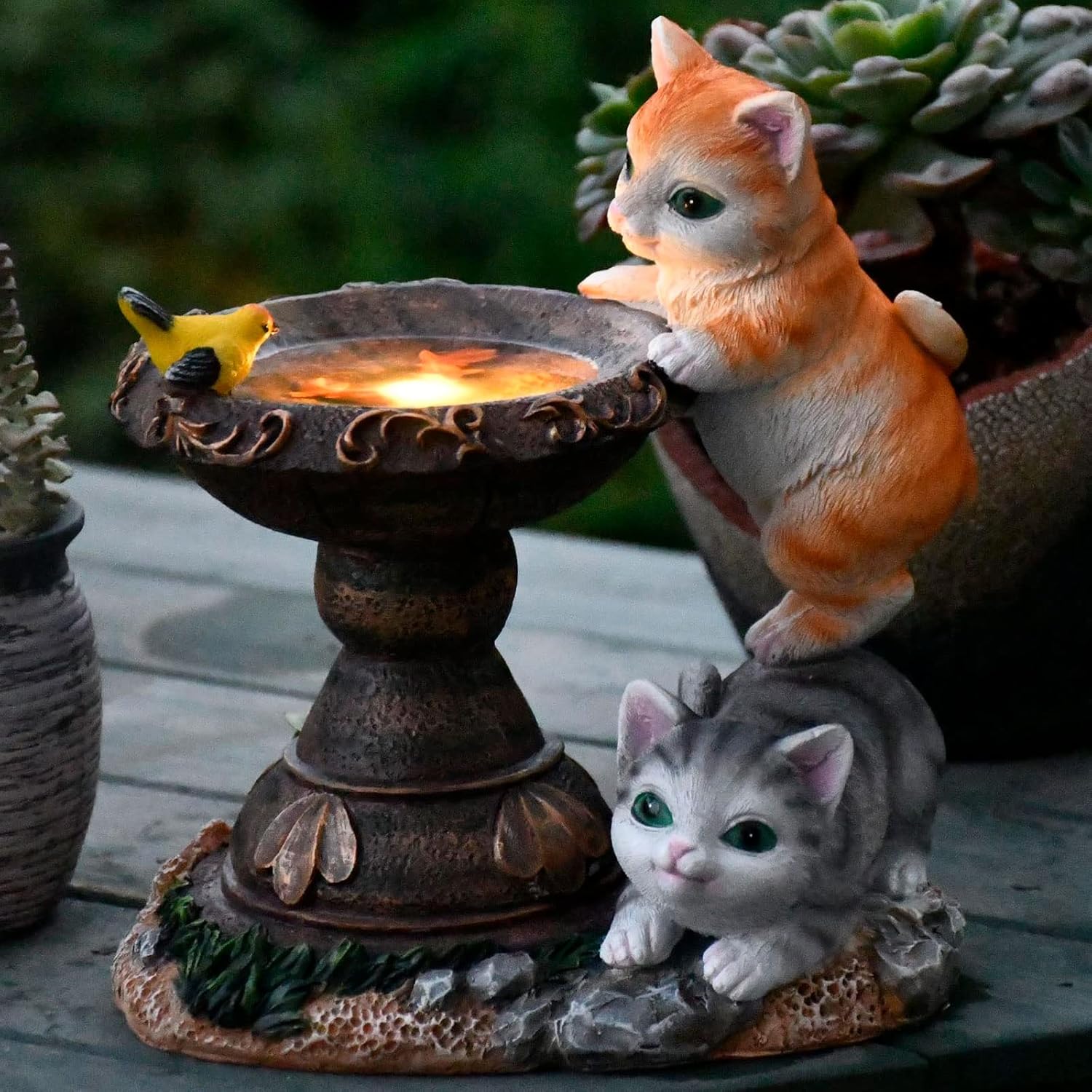Cat Garden Figurines Outdoor Decor Solar Statue with LED Lights for Patio Lawn Yard Art Decoration