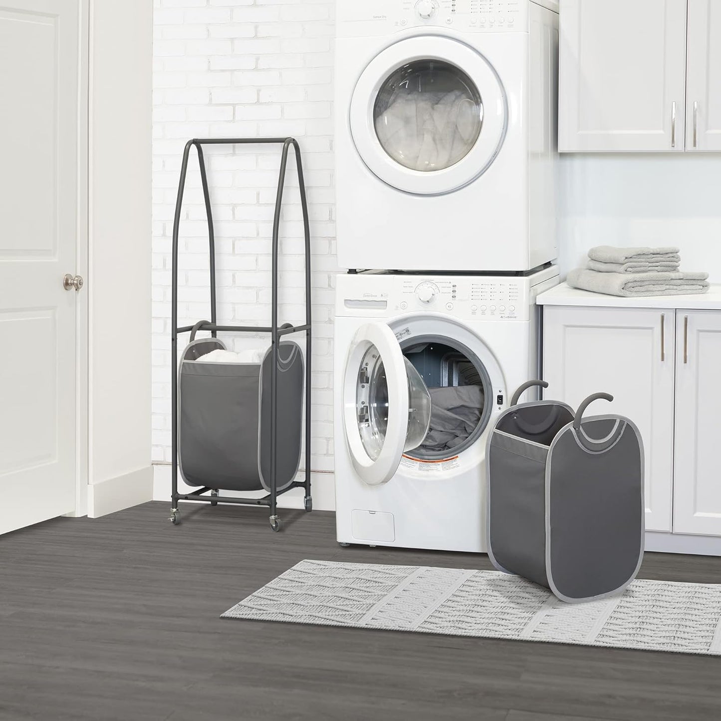 Neatfreak - 2 Tier Laundry Sorter - Laundry Hamper With Wheels & 2 x Laundry Basket Tote Bags For