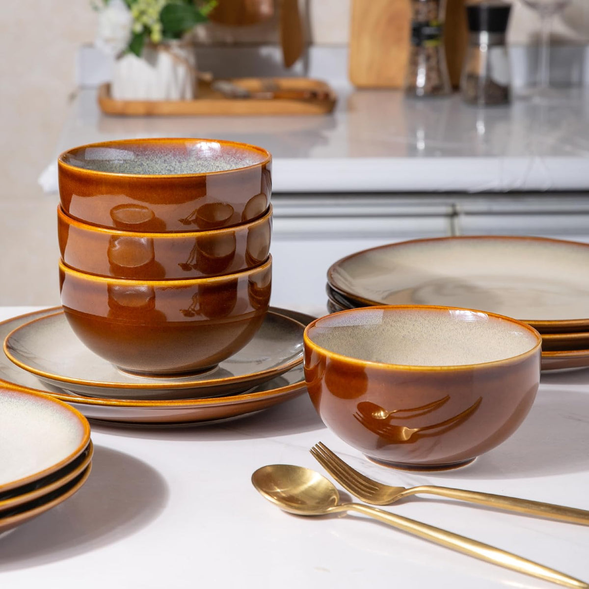 LeRatio Ceramic Dinnerware Sets for 6,18-Piece Plates and Bowls,Handmade Reactive Glaze Dishes
