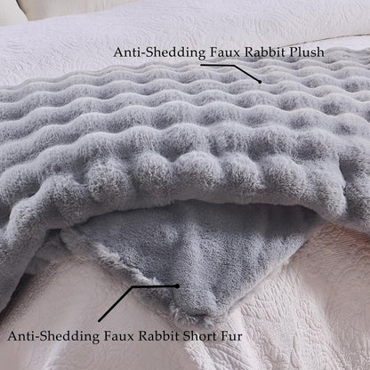BENVWE Fluffy Faux Fur Throw Blanket for Couch, Soft Plush Thick Cozy Fuzzy Luxury Minky Bubble