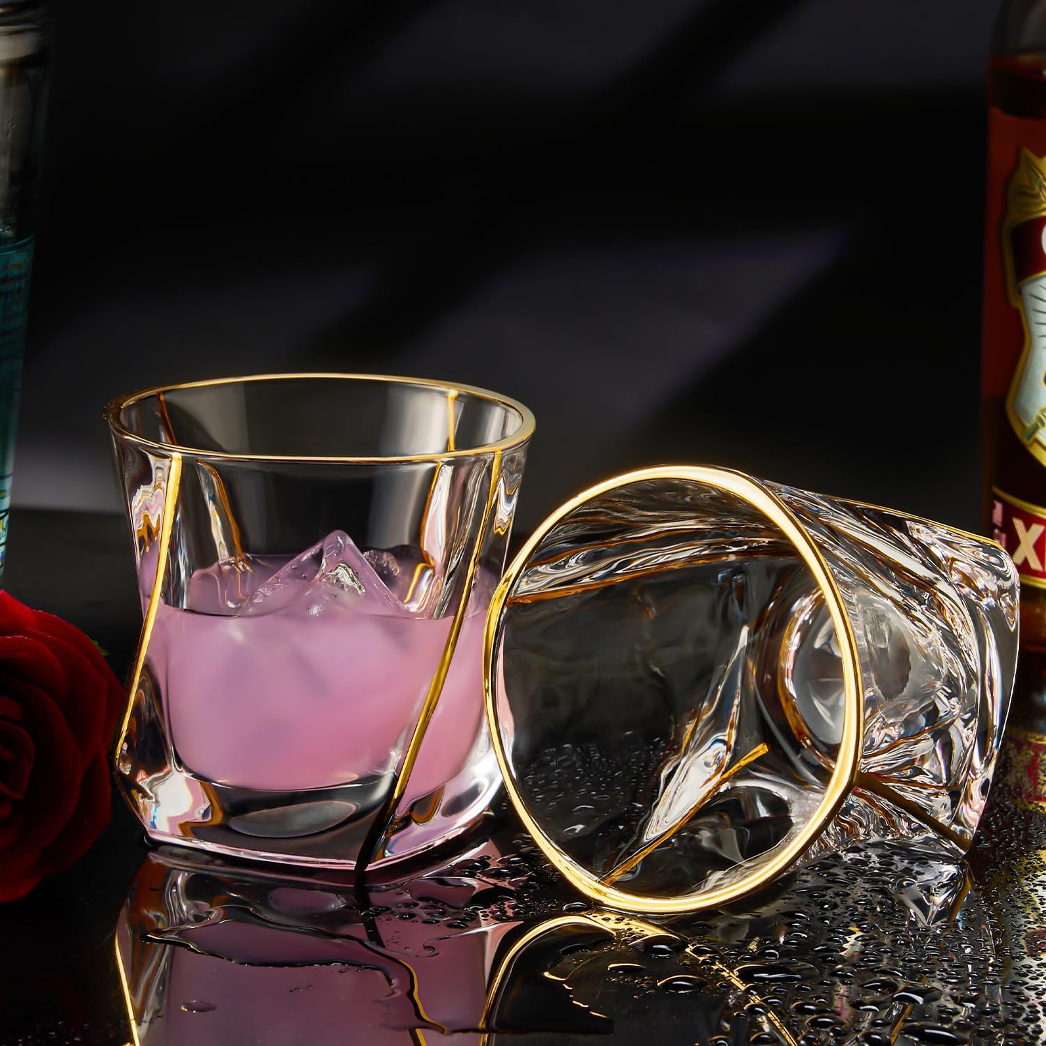 Crystal Whiskey Glasses Set of 2 with 24K Gold Rim,Bar Glasses,Twisted Whiskey Glass Gold