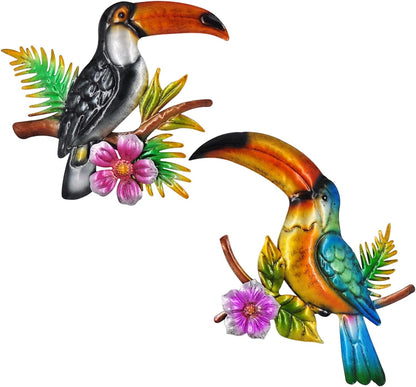 Metal Bird Wall Decor Toucan Tropical Outdoor Wall Art Suitable for Indoor and Outdoor Garden Fence