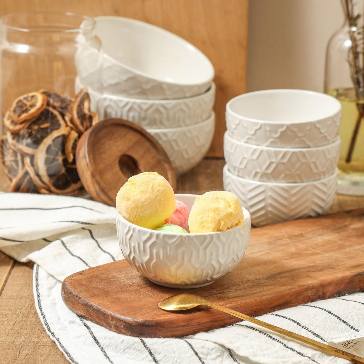 Sureasy Ceramic Ice Cream Bowls Set of 4-12 oz White Small Dessert Bowls for Kitchen, Perfect for