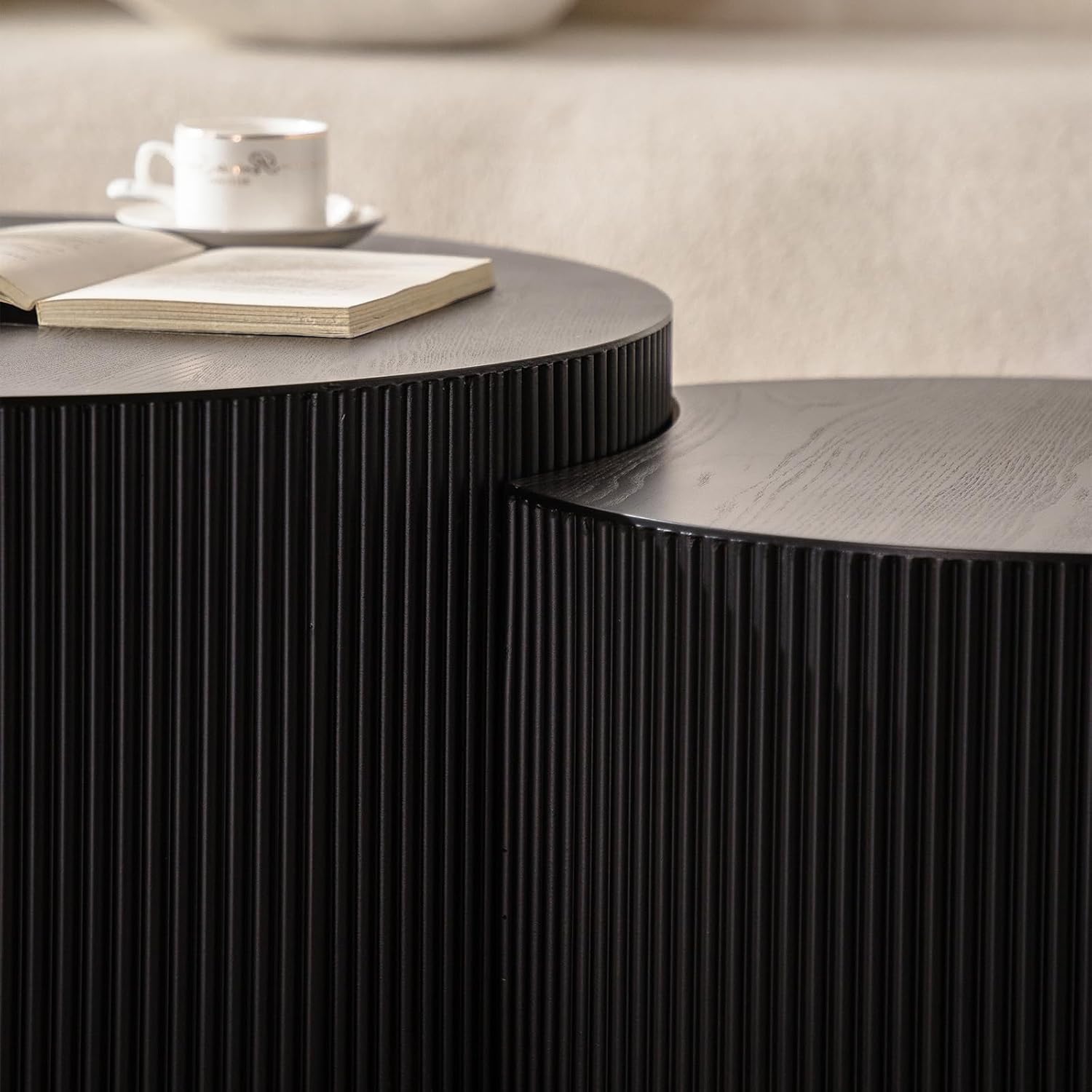 Round Nesting Coffee Table Black Round Fluted Coffee Table Set of 2 for Living Room Small Circle