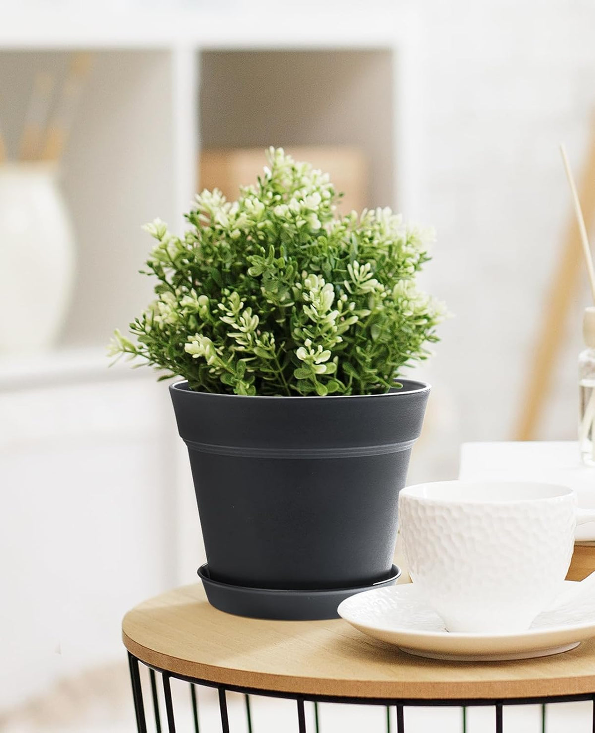homenote Pots for Plants, 8 Pcs 7.5 Inch Plastic Planters with Multiple Drainage Holes and Tray