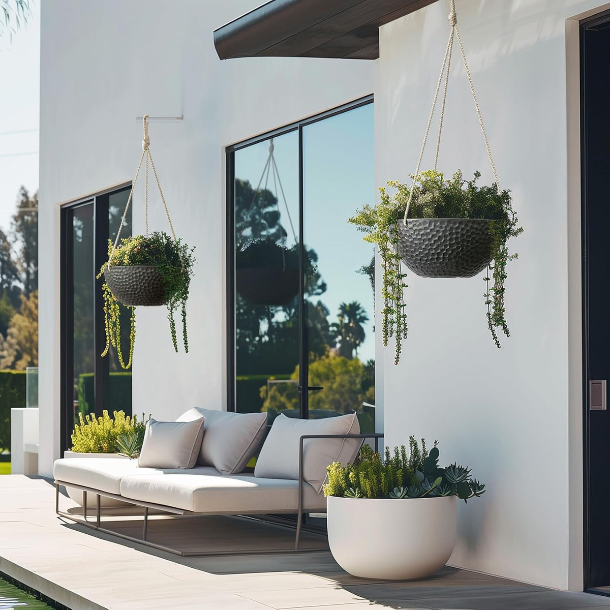 LA JOLIE MUSE Hanging Planters for Indoor Plants, Medium Hanging Planters with Drain Holes, Outdoor