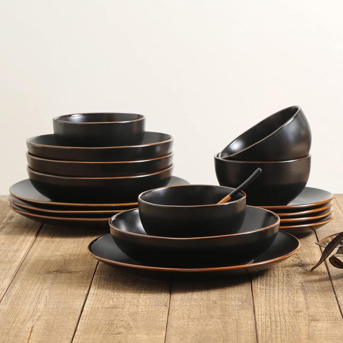 Stone Lain Brasa Modern Stoneware 16 Piece Dinnerware Sets, Plates and bowls Sets, Dish Set for 4