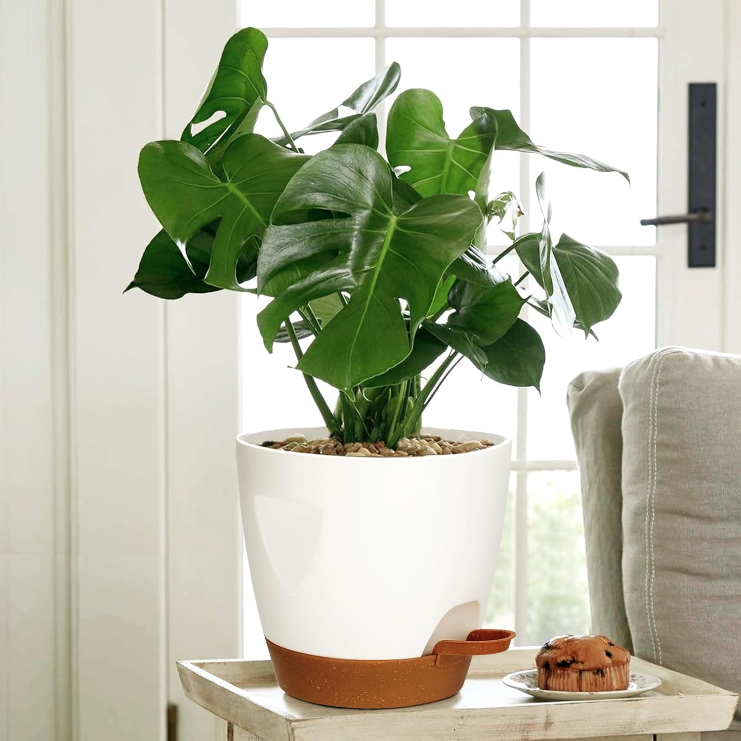 Uneed Indoor Self Watering Planters with Drainage Holes and Saucers, 7/6.5/6/5.5/5 Inch-5 Pots,for