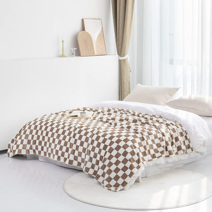 LOMAO Throw Blankets Flannel Blanket with Checkerboard Grid Pattern Soft Throw Blanket for Couch