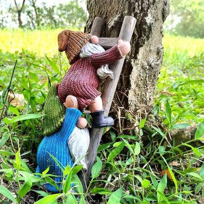 Garden Gnome Statue, Funny Climbing Ladder Gnomes Figurine Resin Sculpture Outdoor Decor for Patio