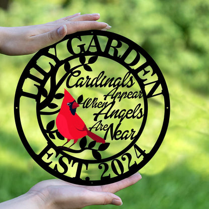 Personalized Name Garden Cardinal Metal Signs, Custom Family Name Yard Decor for Outdoor Outside