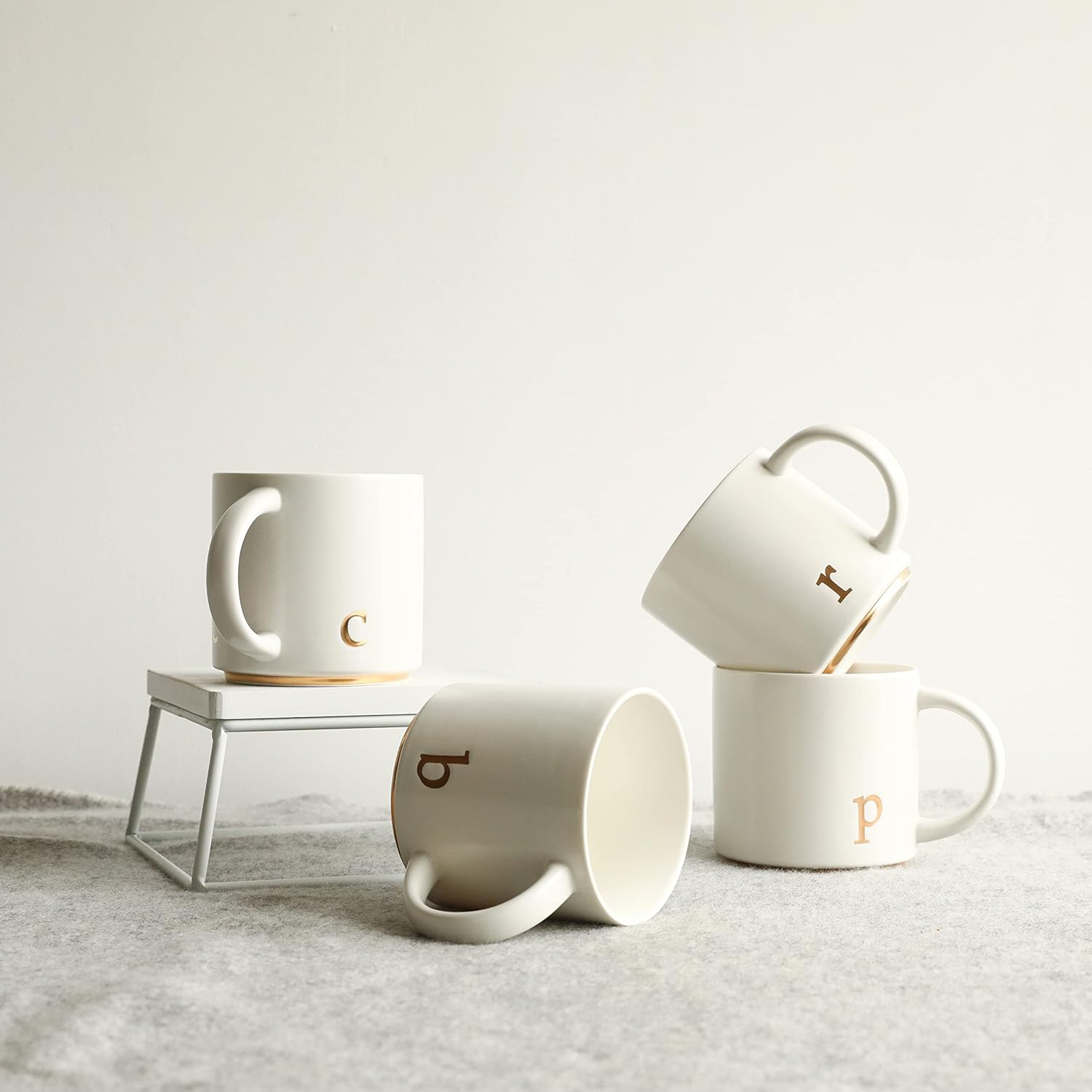 COLLECTIVE HOME - Monogram Ceramic Mugs, 15 oz Golden Initial Coffee Cups, Elegant Alphabet Tea