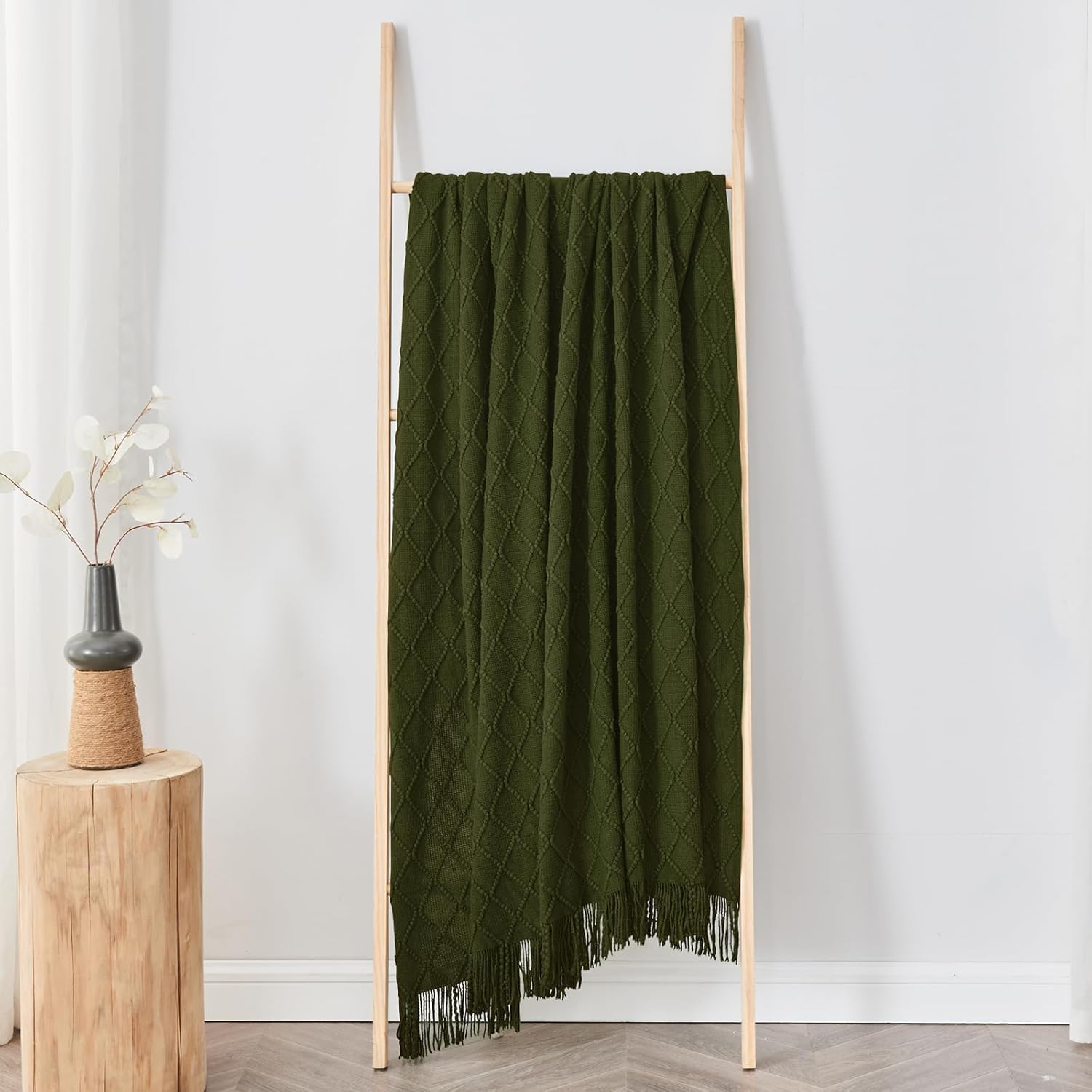inhand Knitted Throw Blankets for Couch and Bed, Soft Cozy Knit Blanket with Tassel, Dark Green