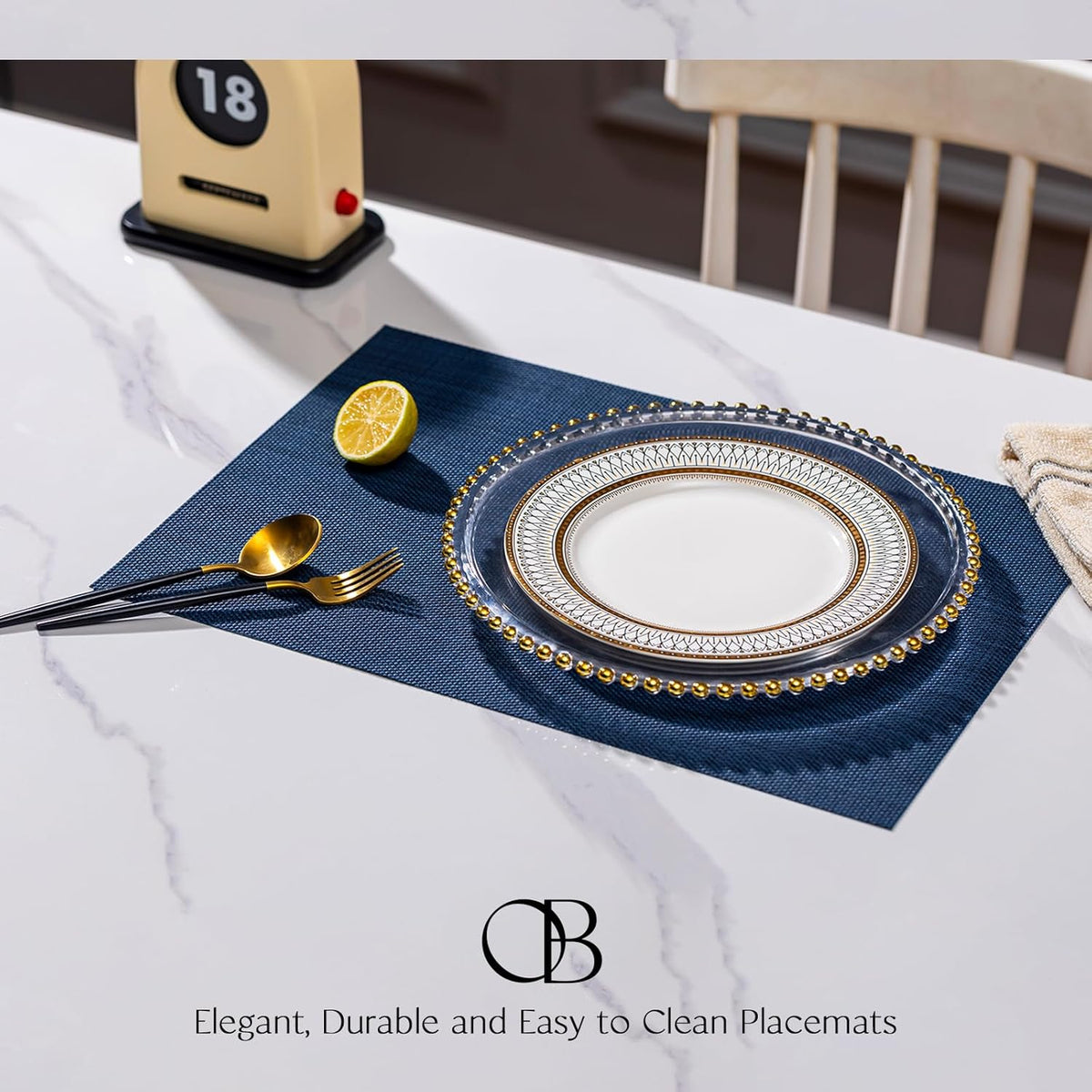 Placemats Set of 6 - Easy Clean Woven Vinyl Placemats for Dining Table, Indoor/Outdoor Place Mats