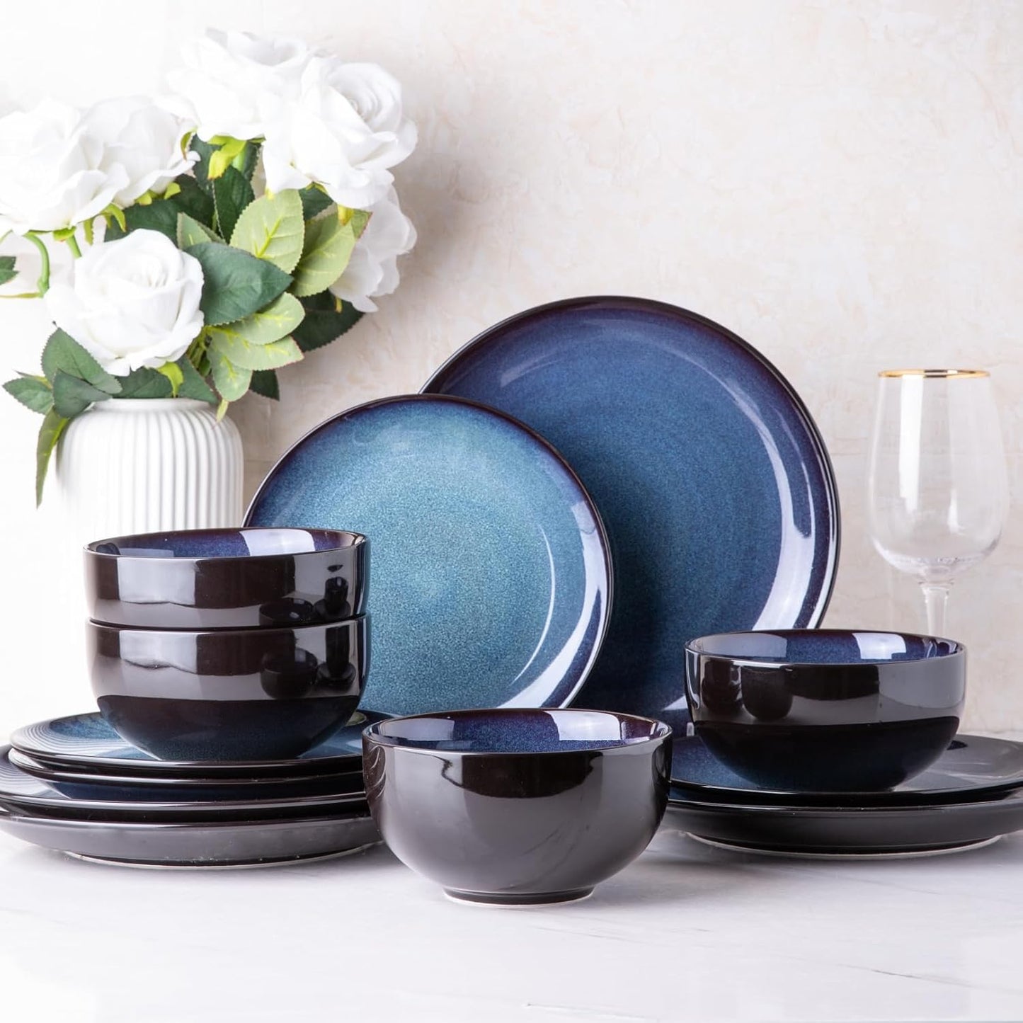 LERATIO Ceramic Dinnerware Sets for 4,Stoneware Coupe Plates and Bowls Sets,Highly Chip and Crack