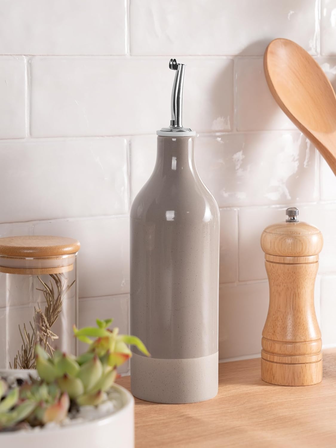 famiware Milkyway 16oz Ceramic Olive Oil Dispenser Bottle, 1 Piece Oil Dispenser for Kitchen with