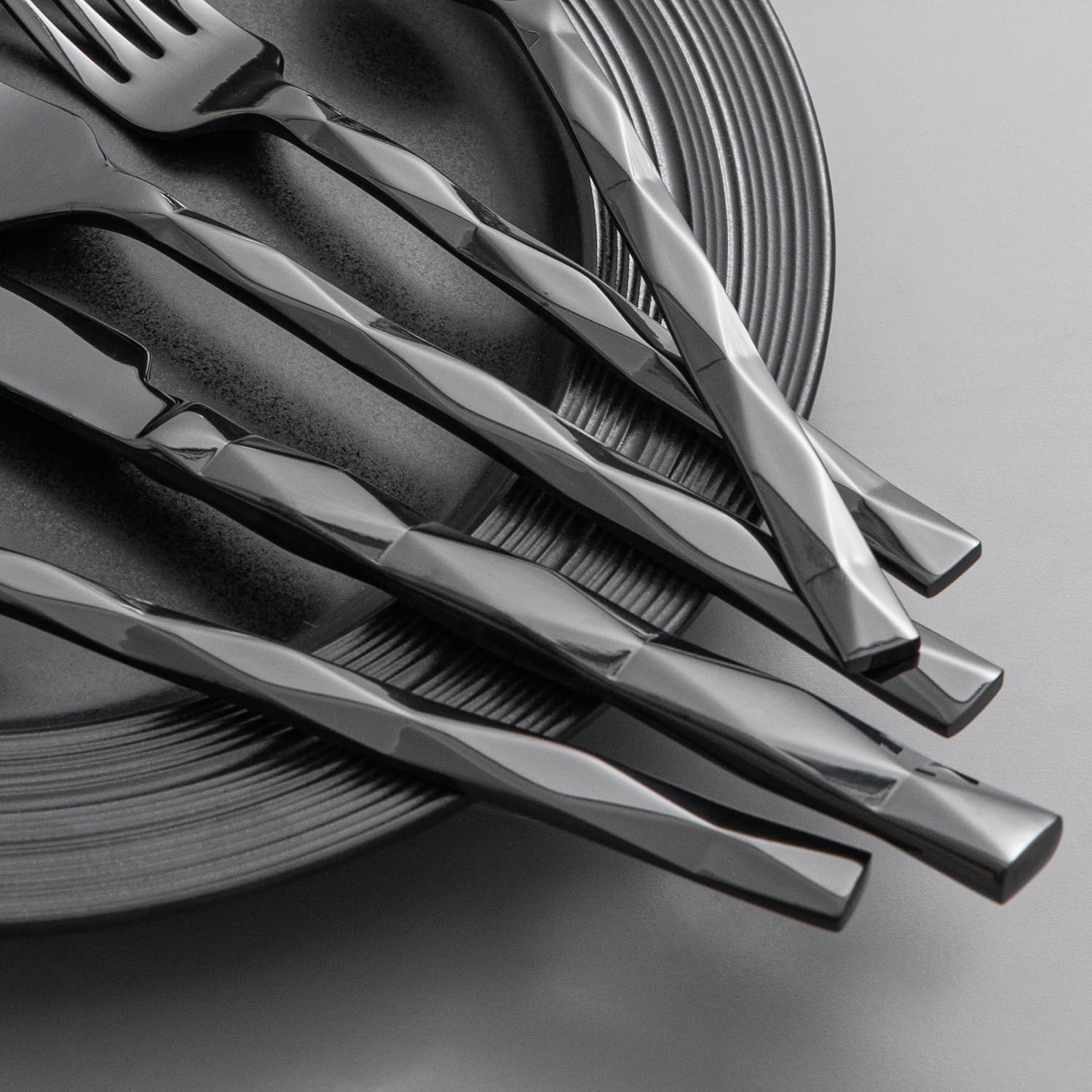 KINGSTONE Black Silverware Set, Luxury 40 Piece Flatware Set for, 18/10 Stainless Steel Cutlery Set