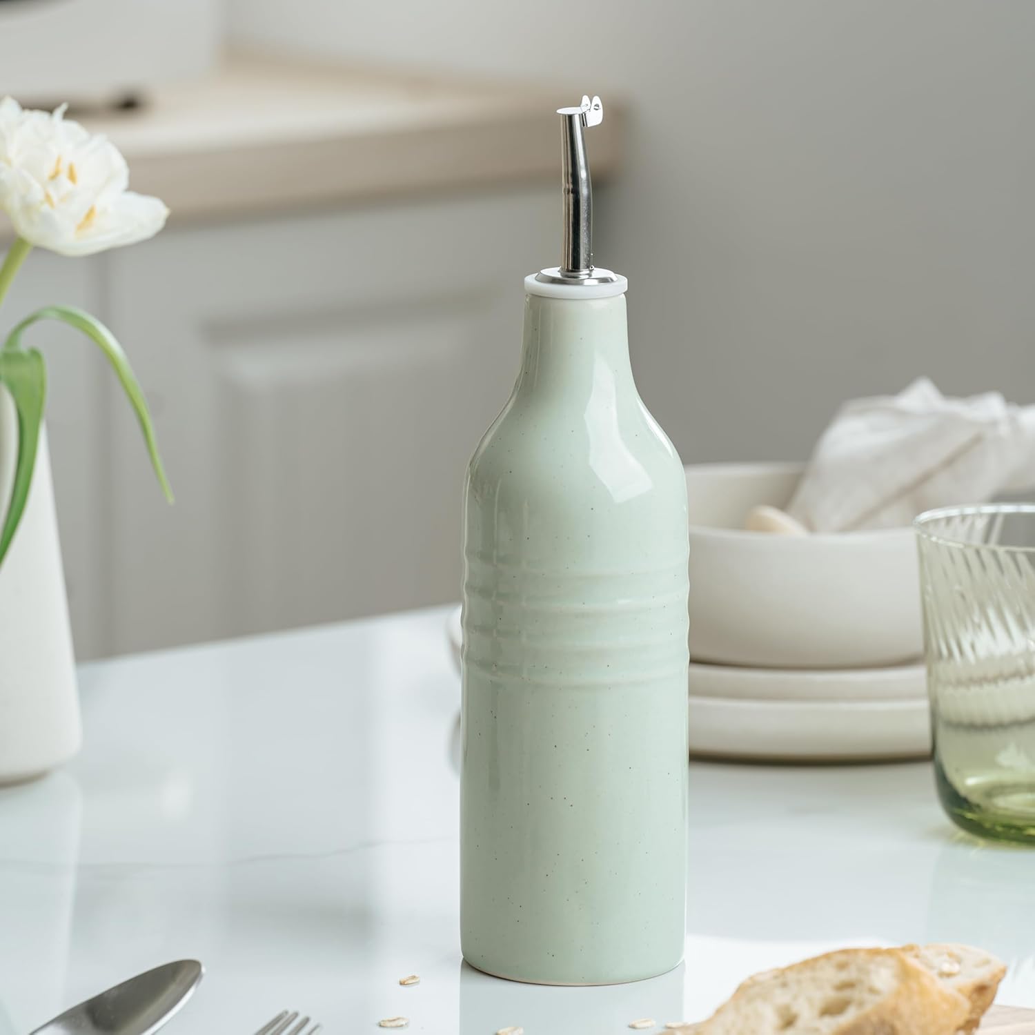 famiware Jupiter 16oz Ceramic Olive Oil Dispenser Bottle, Olive Oil and Vinegar Dispenser Bottle