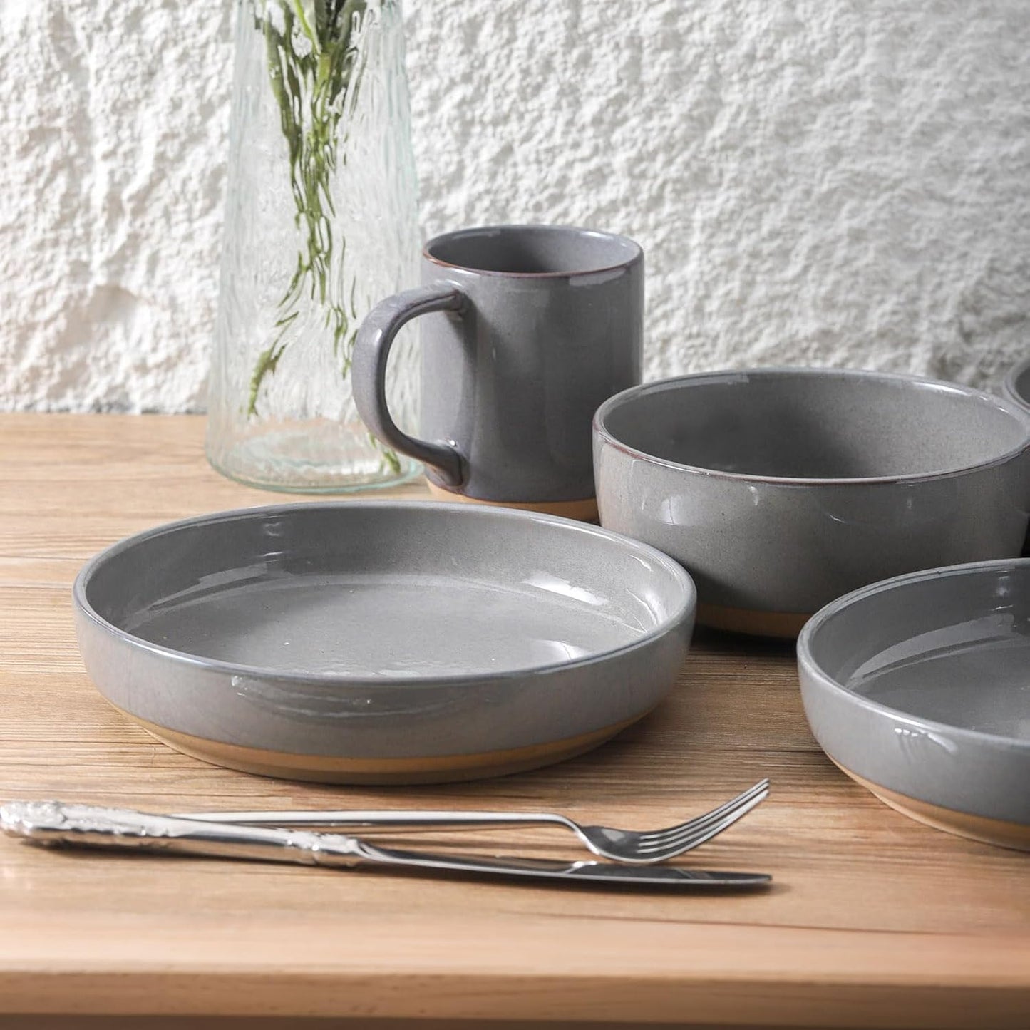 Pasta Bowls 26 OZ,Ceramic Salad Serving Bowls Set of 4,Large 8.2 inch Shallow Bowls Plates for
