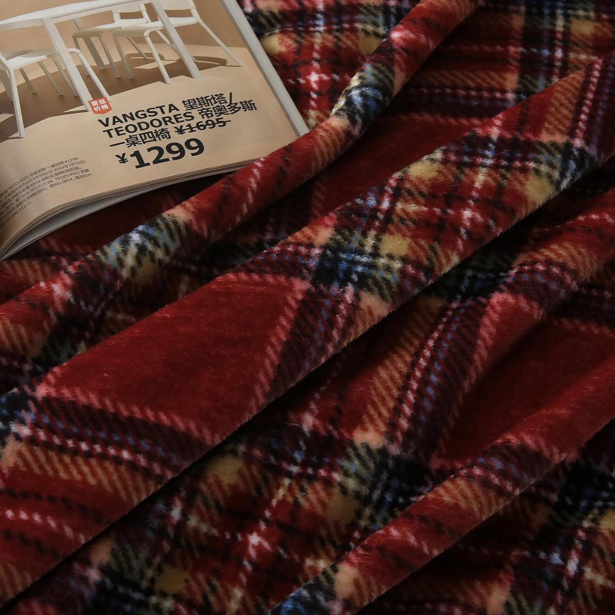 MERRYLIFE Dark Red Plaid Throw Blanket Decorative Fleece Throw | Ultra-Plush Colorful | Couch