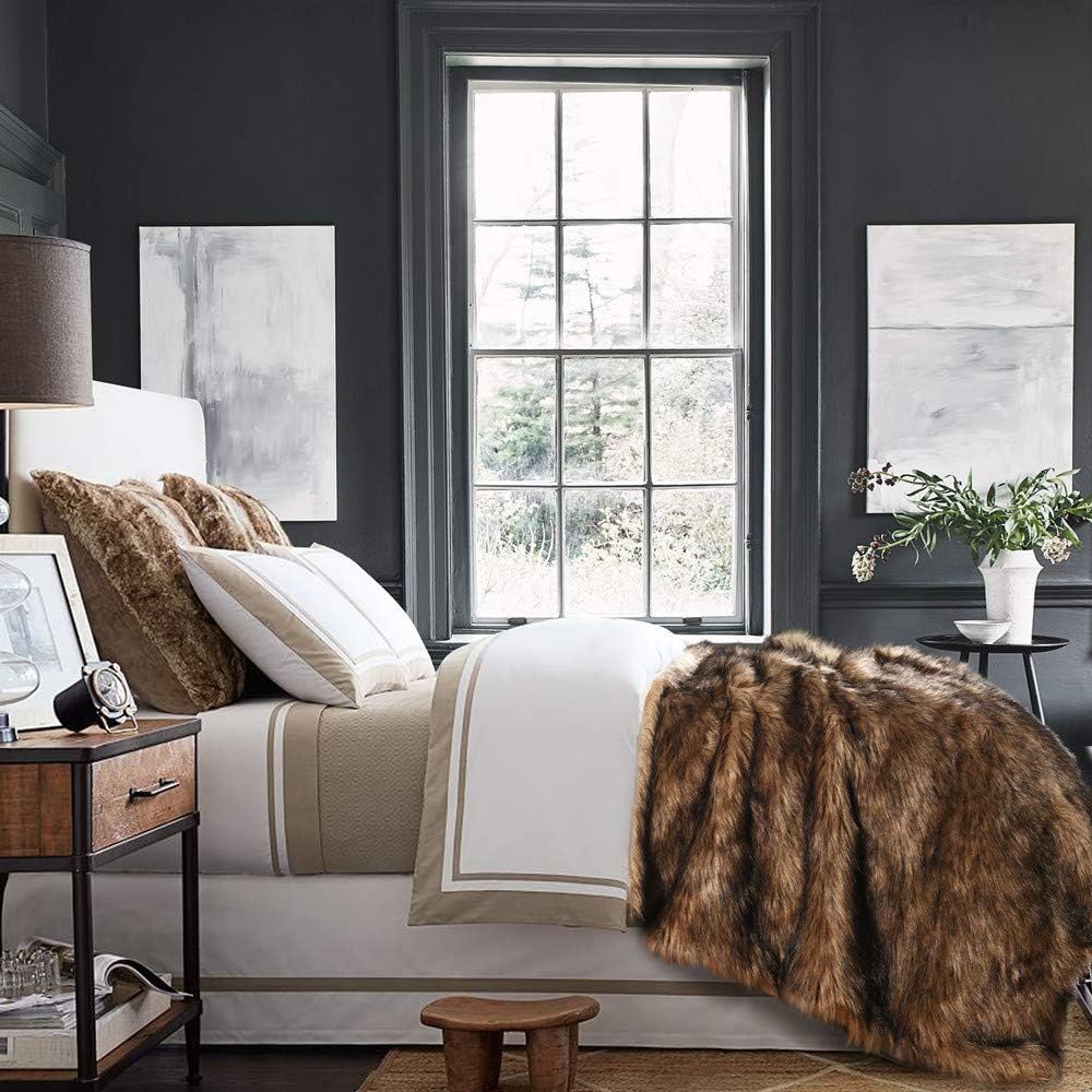 Luxury Plush Faux Fur Throw Blanket, Long Pile Brown with Black Tipped Blanket, Super Warm, Fuzzy