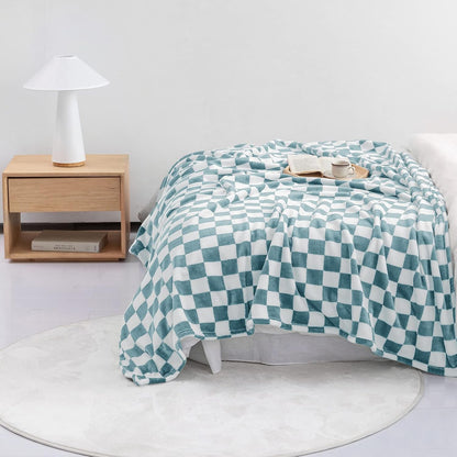 LOMAO Throw Blankets Flannel Blanket with Checkerboard Grid Pattern Soft Throw Blanket for Couch